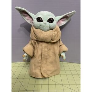 Star Wars Baby Yoda Plush 11'' Mandalorian Grogu The Child Disney Store Parks19